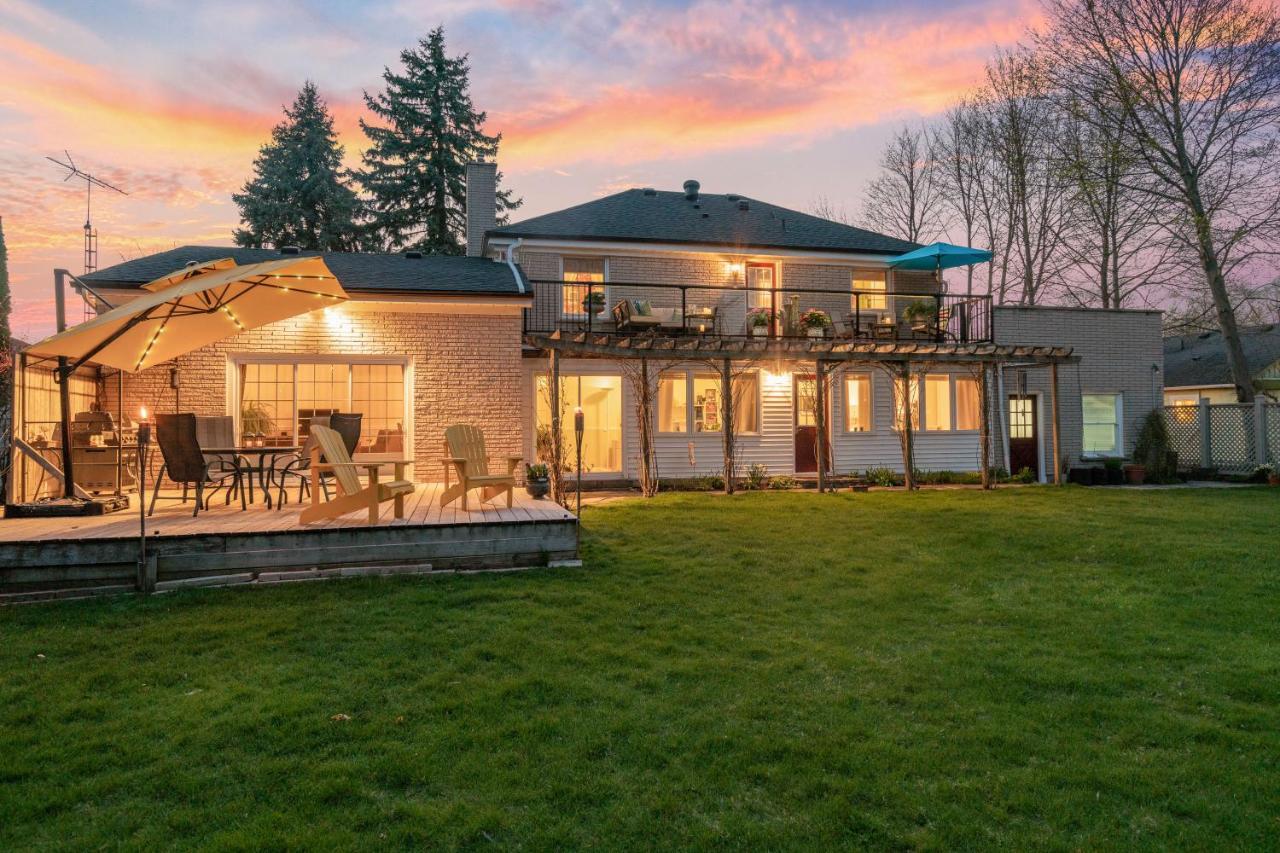 Abacot Hall Bed & Breakfast Niagara-on-the-Lake Exterior photo