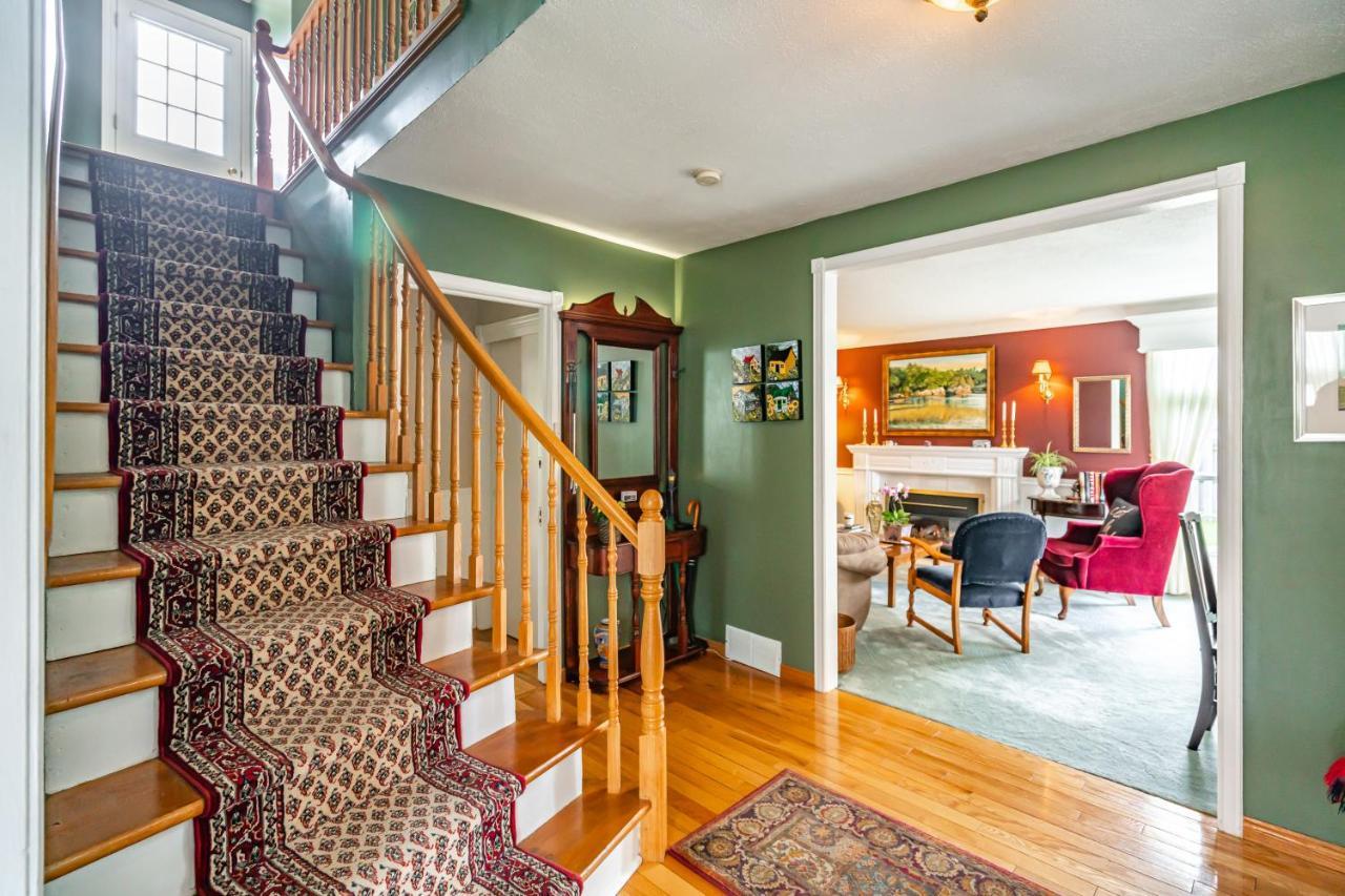 Abacot Hall Bed & Breakfast Niagara-on-the-Lake Exterior photo